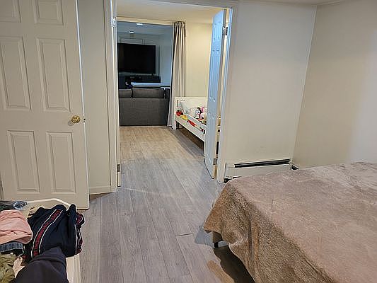 5th image of 8722 19th Ave #Gl
