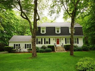 32 Ricky Ln, Preston, CT 06365