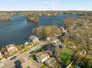 320 Bridle Path, Worcester, MA 01604