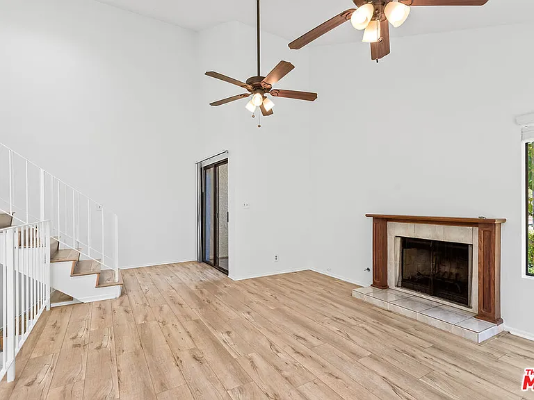 26014 Alizia Canyon Dr #C — Photo 17