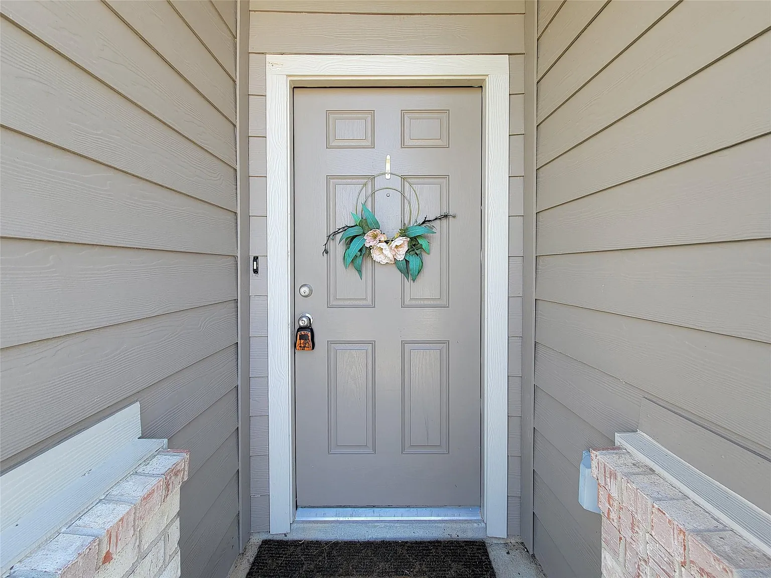 3 bed, 2.0 bath, 1514 sqft, $2,000 — Photo 4