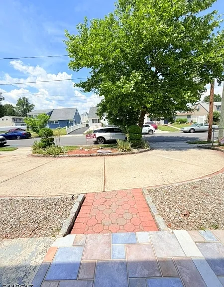 68 Daniel St #1 — Photo 2