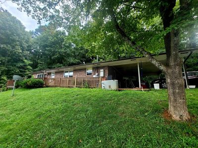 52 Moore St, Franklin, NC, 28734