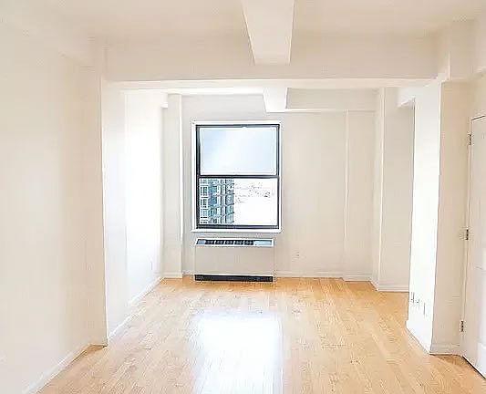 4th image of 20 West St APT 32A