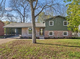2641 Mossdale Dr, Nashville, TN 37217