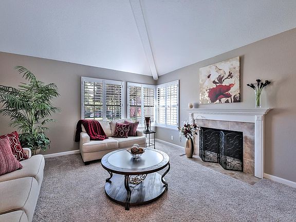 5th image of 2020 Bluebonnet Ct