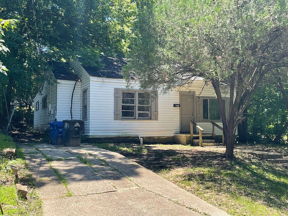 1st image of 3811 Huston St