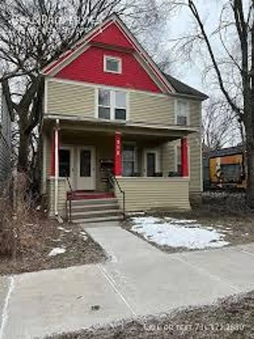 315 W. Cross (YPF 16 LLC) — Photo 1