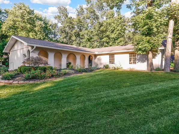 1594 Oakview Dr, Columbus, OH 43235