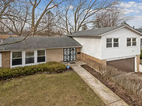 2811 Knollwood Pl, Hazel Crest, IL 60429