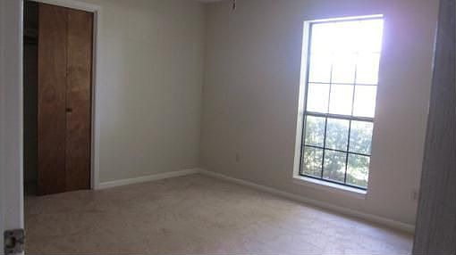 4th image of 612 Craig Dr