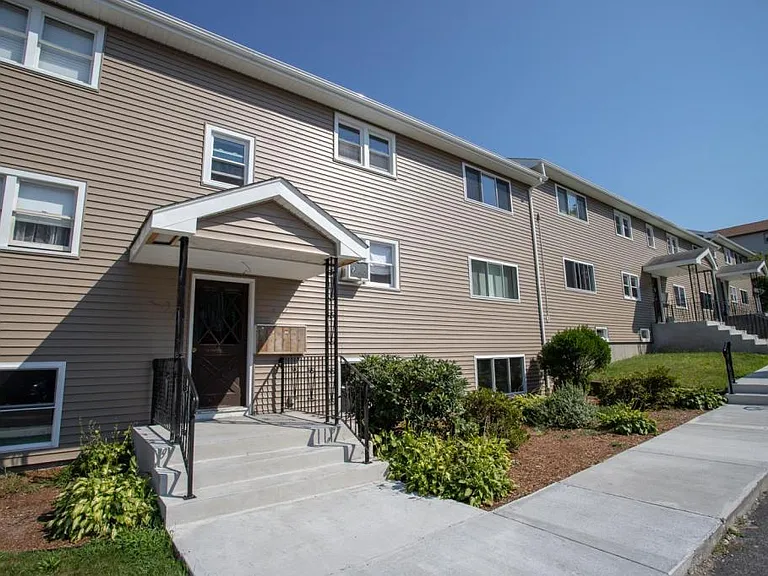 343 Snell St — Photo 8