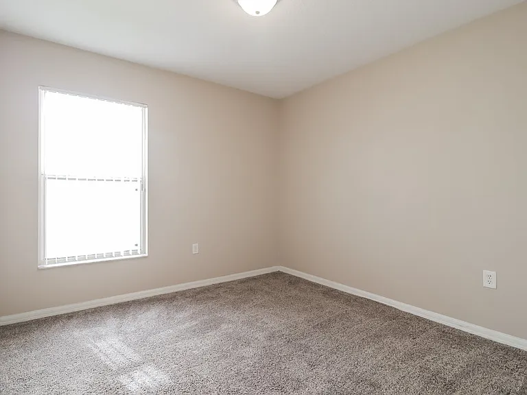 2131 Colonial Woods Blvd — Photo 13