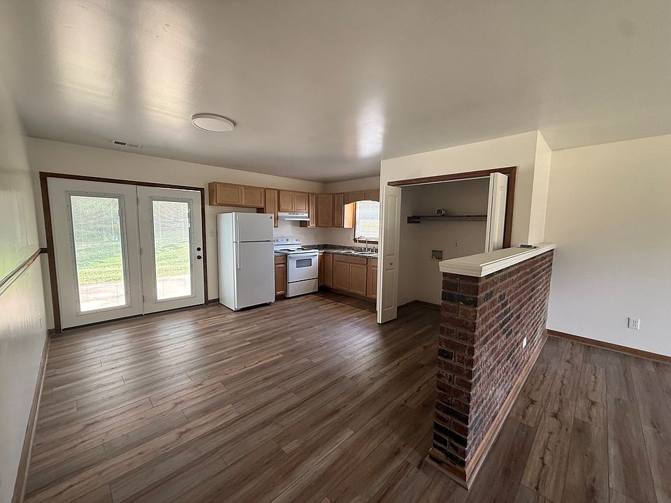 1st image of 1282 Jaclyn Ln