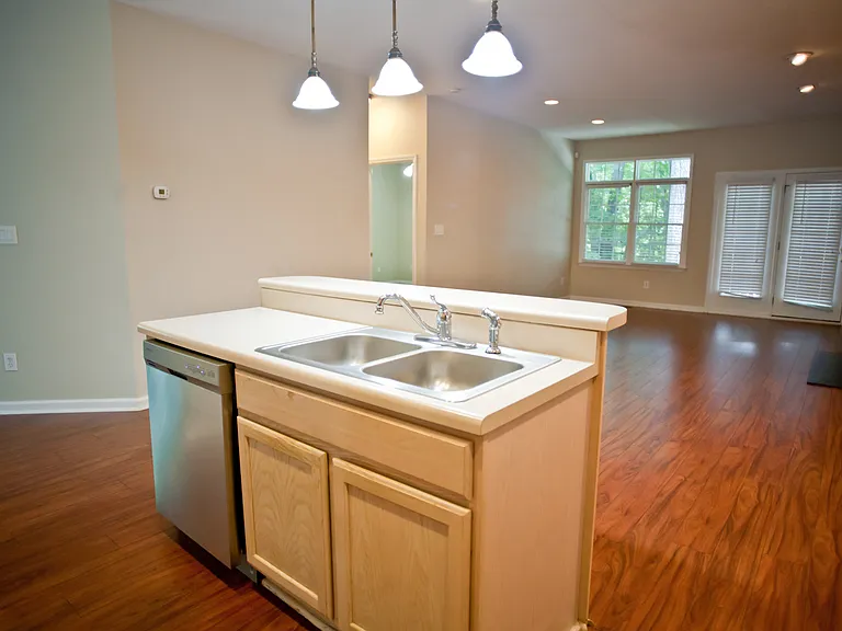 102 Chesapeake Way — Photo 6