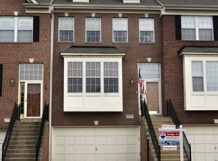 21156 Angela Sq, Sterling, VA 20166