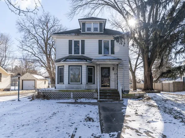 1416 Hawthorne Ave, Waterloo, IA 50702