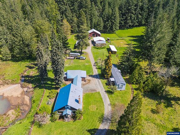 2nd image of 753253 Mosby Creek Rd