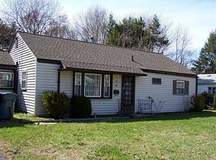 113 Shuttlemeadow Rd, Plainville, CT 06062