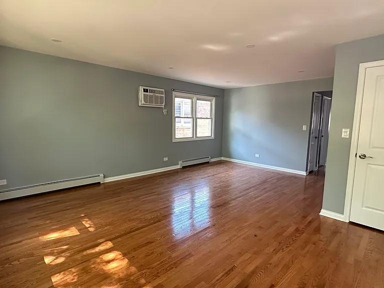 5404 N Central Ave #2 — Photo 4