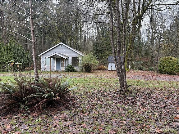 4th image of 16332 Engebretsen Road