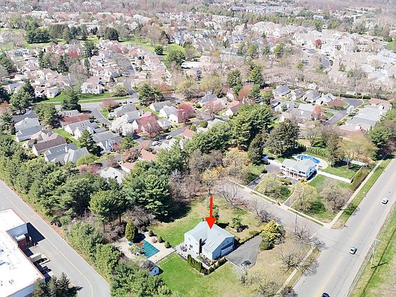 2nd image of 1 Flintlock Road