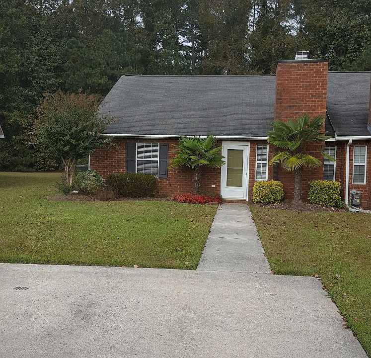 1st image of 1104-50A Holden Dr