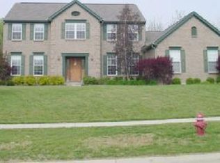 9771 Barnswood Ln, Loveland, OH