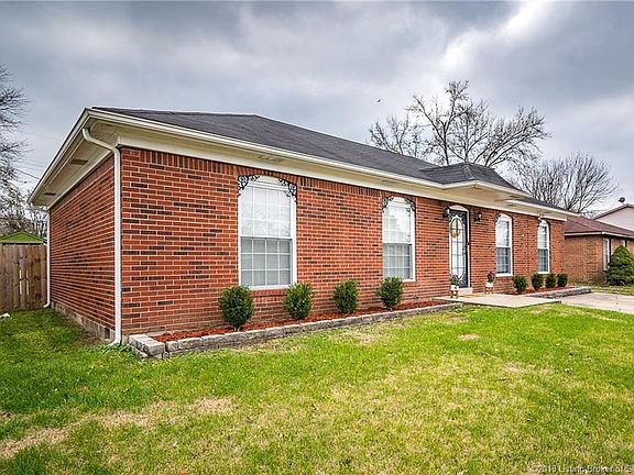 3rd image of 1034 Cottonwood Dr