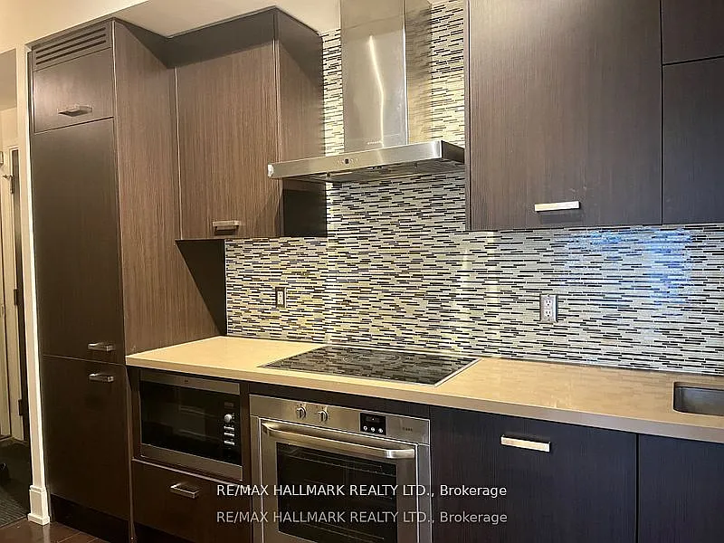3 bed, $3,980 — Photo 2