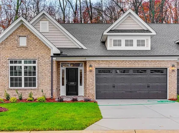 1068 Stowe St, Burlington, NC 27215