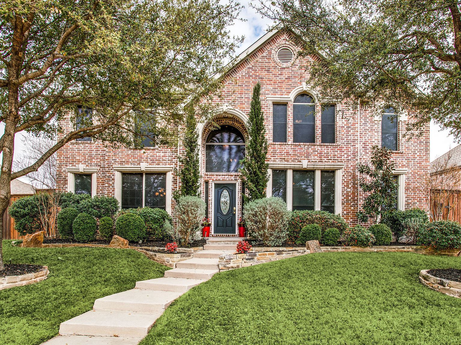 2028 Sleepy Hollow Trl, Frisco, TX 75033 | Zillow