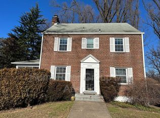 5001 15th St N, Arlington, VA 22205