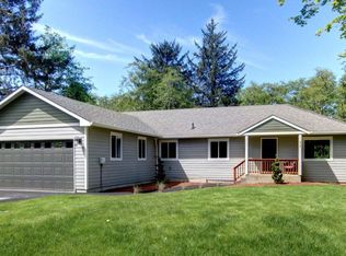 815 Gearhart Loop Rd, Gearhart, OR 97138