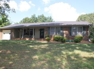 1955 County Road 33, Killen, AL 35645