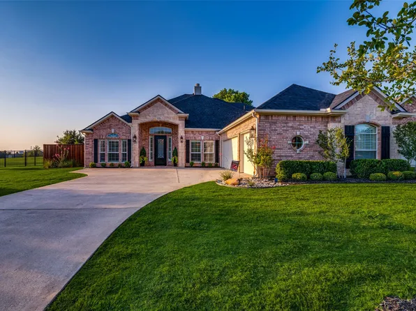 1403 Cheyenne Trl, Corinth, TX 76210