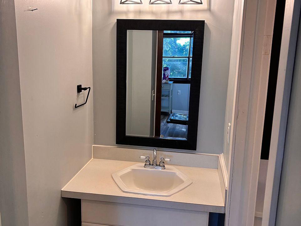 1st image of 665 142nd Ave