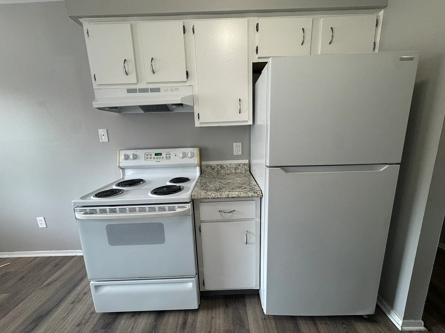 Sibley Road Apartments - E — Photo 4