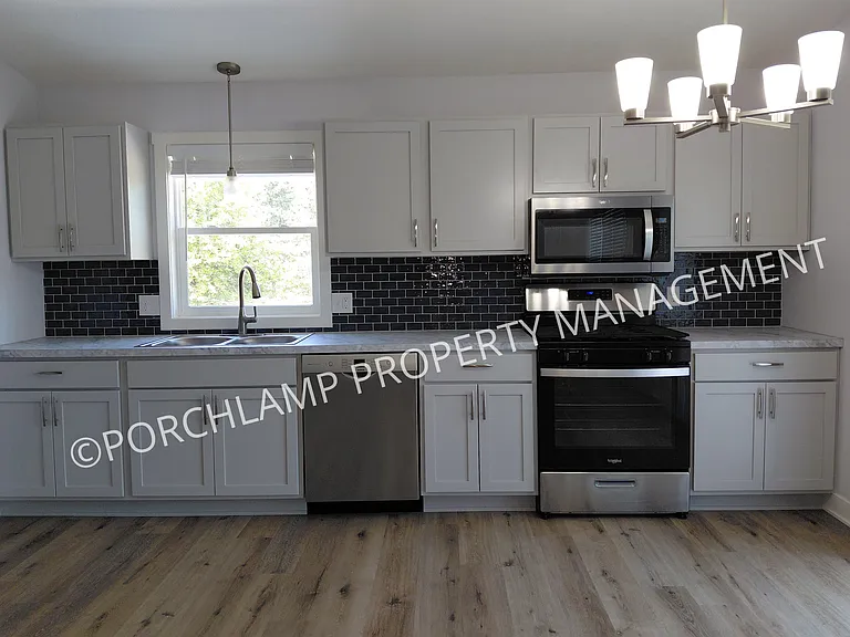 6779 Pleasantview St NE — Photo 8