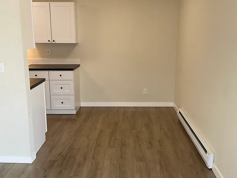 11702 Greenwood Ave N #402 — Photo 3