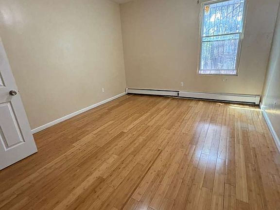 5th image of 603 S 20th St #3