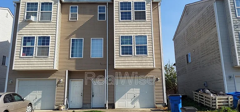 5719 NE 135th Ave — Photo 1