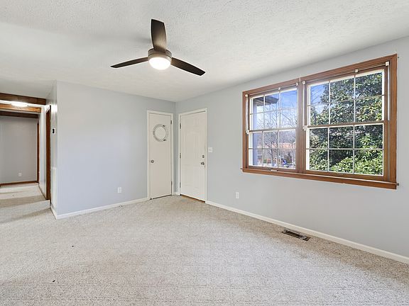 3rd image of 108 Nottingham Rd