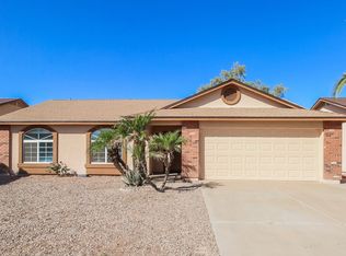 986 S Wanda Dr, Gilbert, AZ 85296