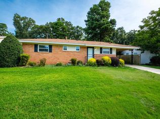 9914 Brooks Ln, Little Rock, AR 72205