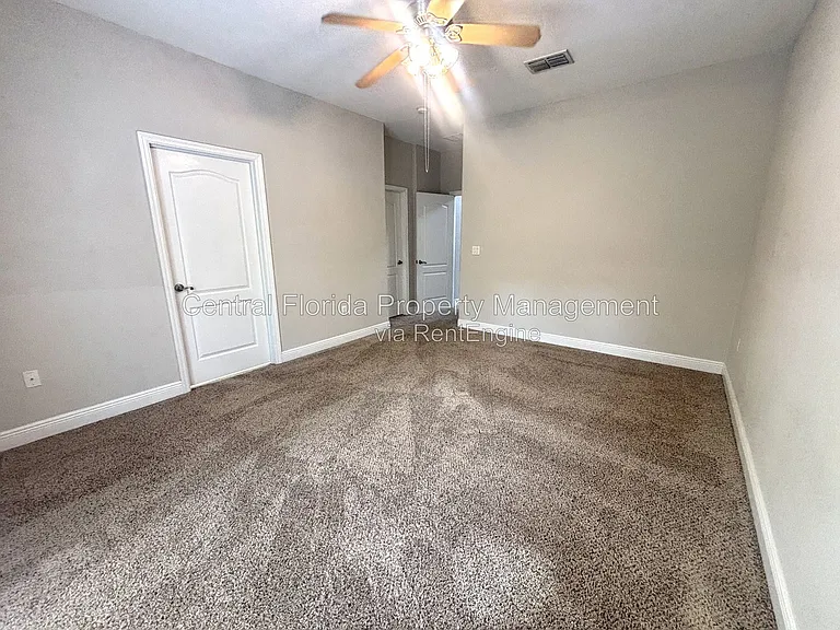 13220 Fountainbleau Dr — Photo 8