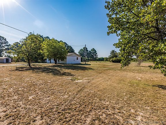 4th image of 2932 W Shady Ln