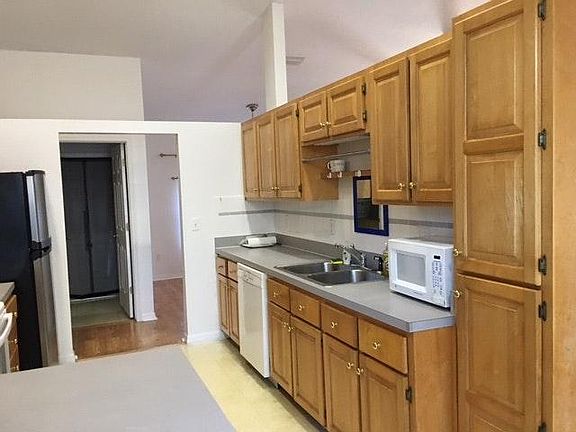 3rd image of 3103 NW 53rd Dr