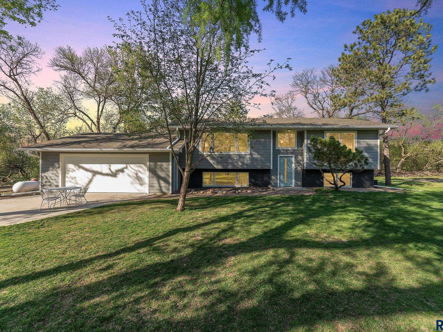 5d8f33471109f2712a848506a5951f