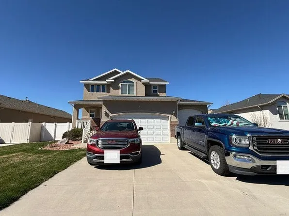 702 Weaver Ln, Layton, UT 84041